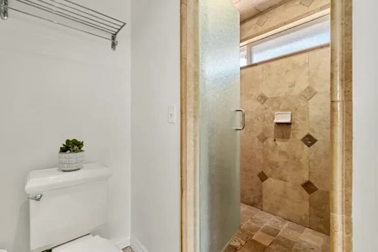 025_TPP_LangstonGroup_5772VenturiDr-1.webp